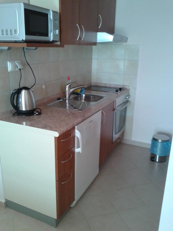 Apartments Delfini Sveti Filip i Jakov Room photo